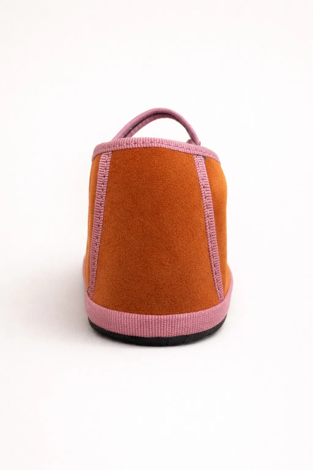 BIBA Caramello, from behind