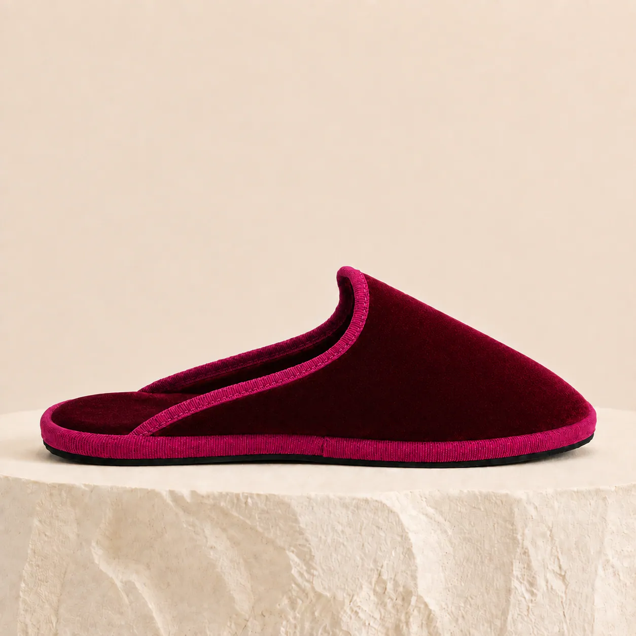 MIRA — Rosso Fuchsia